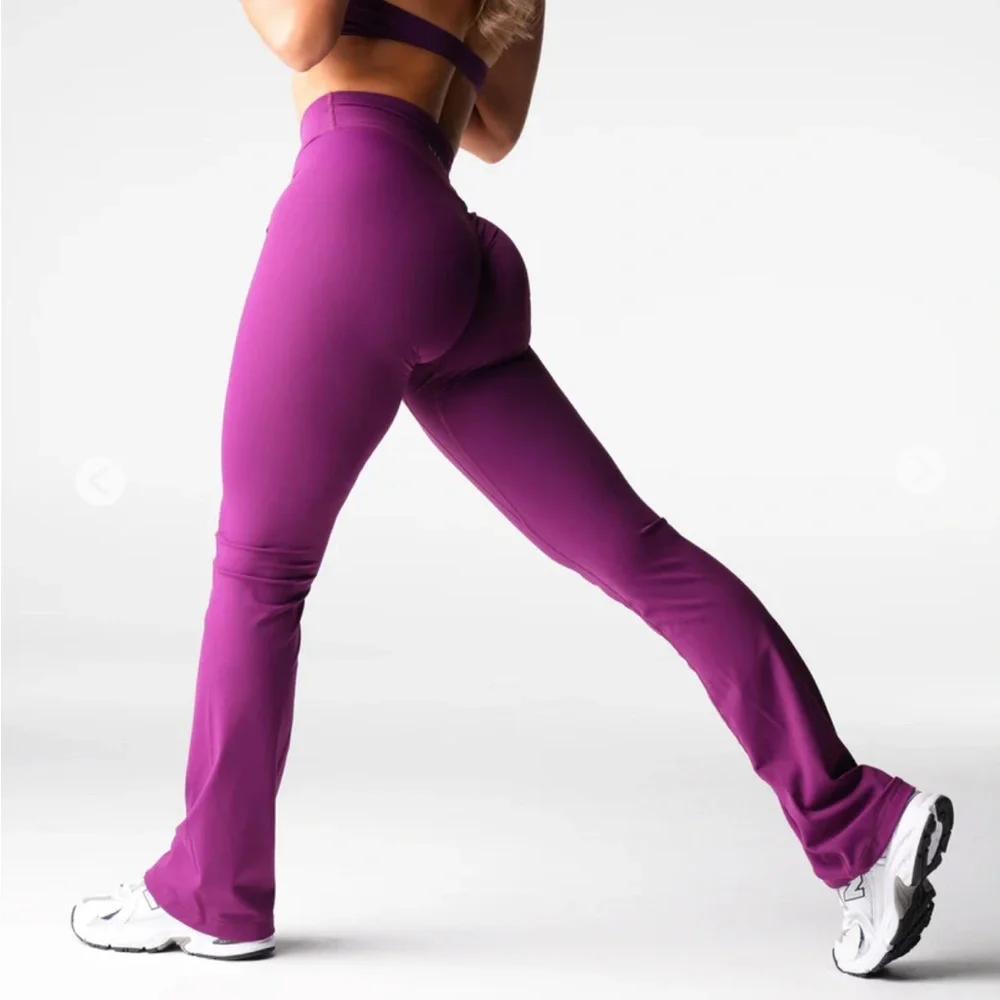 Nvgtn deep violet effortless flared leggings - Picture 1 of 5